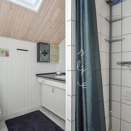 Holiday home 3 Bedroom Awesome In Romo Havneby
