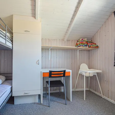 Holiday home 3 Bedroom Awesome In Romo *